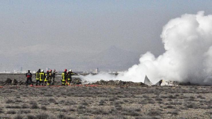 Konyada askeri uçak düştü: 2 pilot şehit
