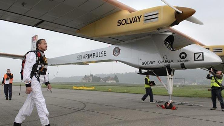 Solar Impulse Dünya turuna başladı