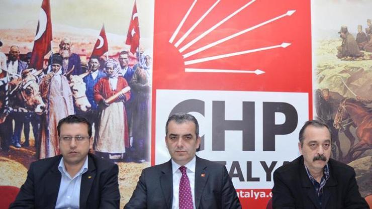 Antalyada 28 bin 800 seçmenin kaydı silindi iddiası