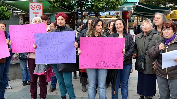 Galatasaray Meydanında Nevin Yıldırım protestosu