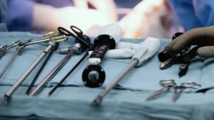 Almanyada 700 hasta ameliyatta vücutta unutulan cisimler yüzünden ölüyor