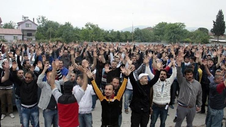 İnönü Ford Otosan işçileri Türk Metalden istifa etti