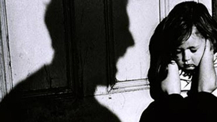 Kızına tokat atan babaya beraat: Terbiye etti