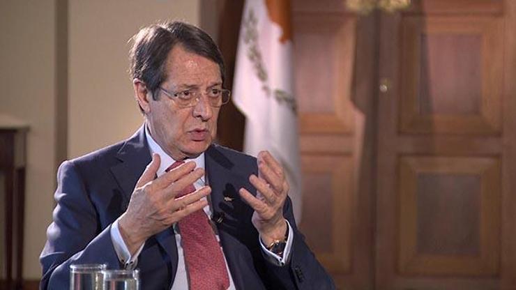 Nikos Anastasiadis: Türk askeri çekilmezse çözüm olmaz