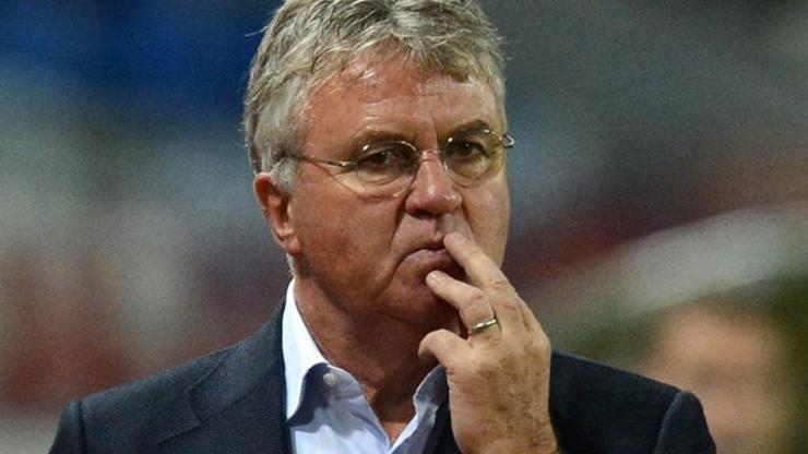 Guus Hiddink Hollanda Milli Takımından ayrıldı