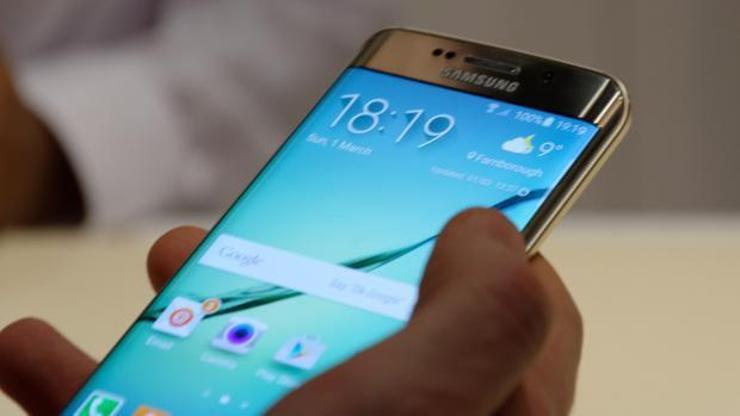 Samsung tüm dengeleri alt üst edecek