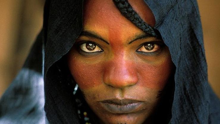 Soyun kadından geçtiği  Müslüman halk: Tuaregler