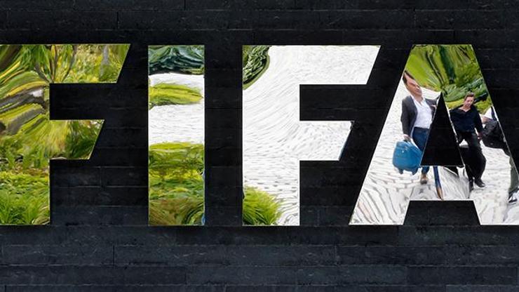 FIFAdan ömür boyu men cezası