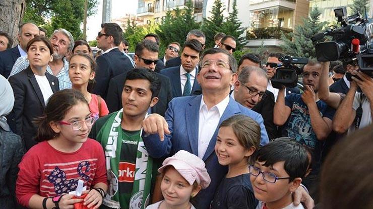 Başbakan Davutoğlundan İreme şiir