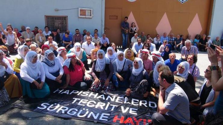 Bakırköy Cezaevi önünde nakil protestosu