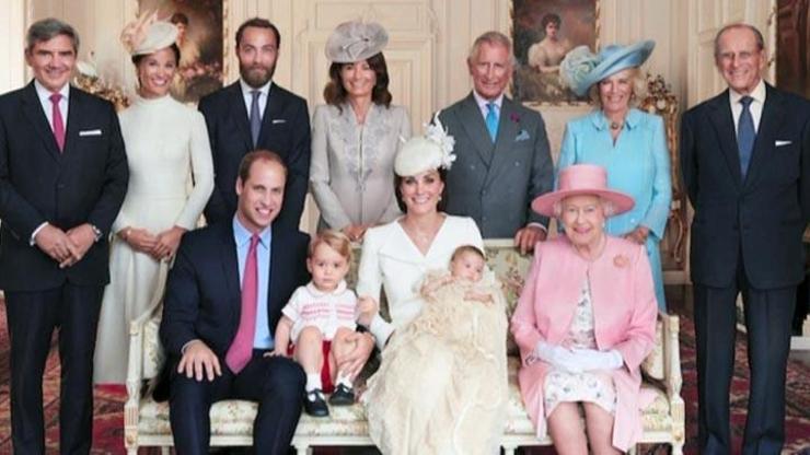 İngiliz Kraliyet Ailesinin bu fotoğrafları ilk kez yayınlandı