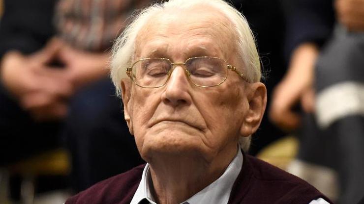 Eski Nazi subayı Oskar Gröning 300 bin kişinin ölümünden suçlu bulundu