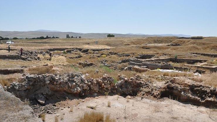 Kültepede 4 bin yıl önceki gelin-kaynana kavgasının tabletleri çıktı
