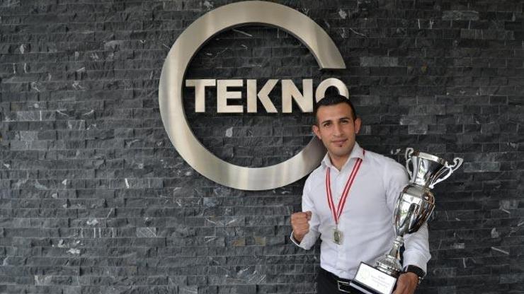Türkiye milli sporcusu kickboks dalında dünya ikincisi