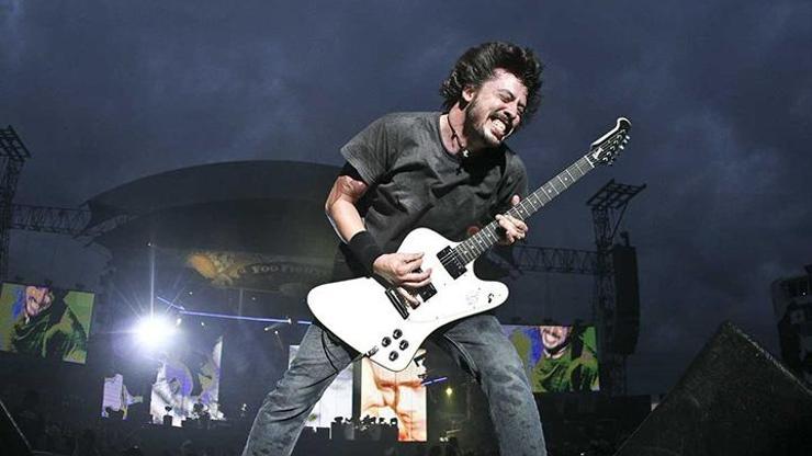 Foo Fightersdan 1.000 İtalyan hayranına cevap