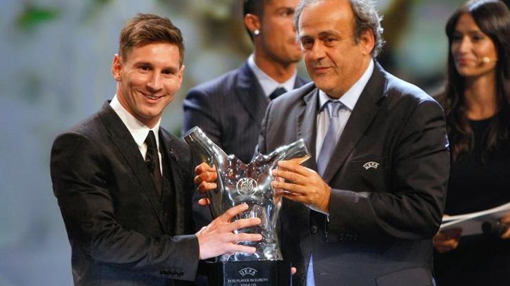 Messi Avrupada yılın futbolcusu seçildi