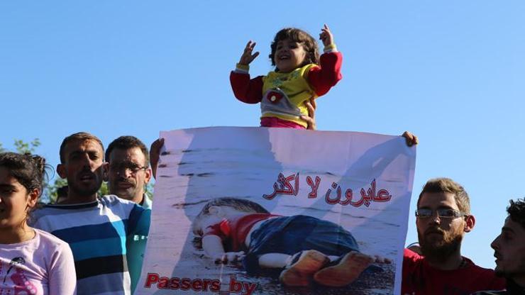 Suriyeliler Avrupaya gitmek için Edirneye akın etti