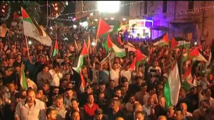 Filistinlilerde bayrak coşkusu