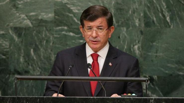 Davutoğlu: Rusya Hamada sivilleri öldürdü