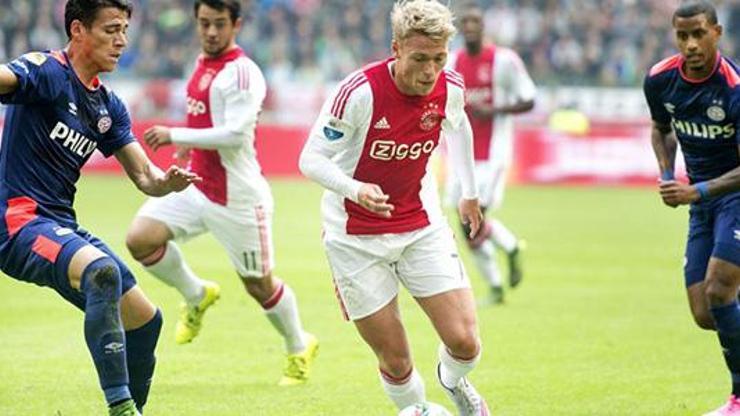 Ajax evinde PSVye teslim oldu