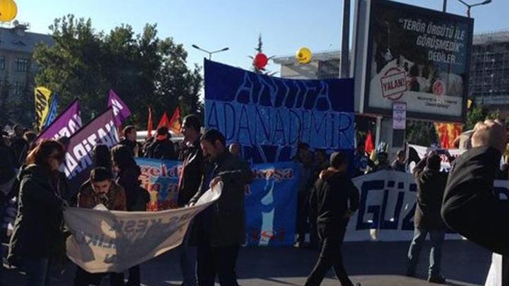İçişleri Bakanlığı'ndan patlama açıklaması: 30 kişi öldü, 126 kişi yaralandı İçişleri Bakanlığı'ndan patlama açıklaması: 30 kişi öldü, 126 kişi yaralandı