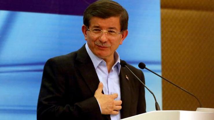 Davutoğlundan emekliye konut müjdesi