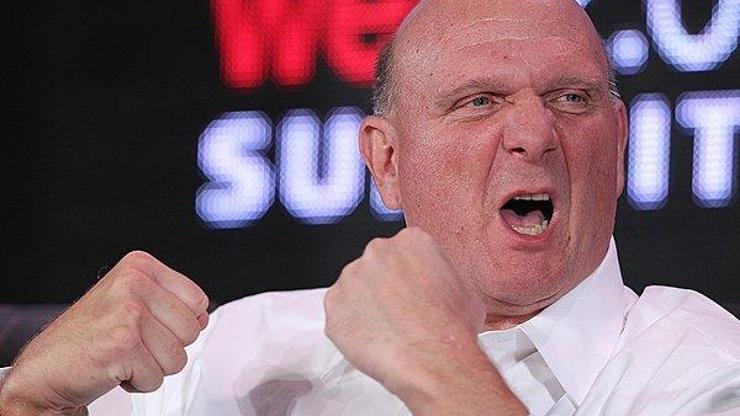 Steve Ballmer herkesi şaşırttı