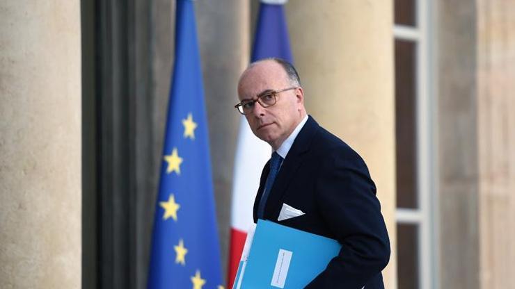 Fransa İçişleri Bakanından cami kararı