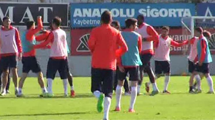 Trabzonsporda Aykut Demir ile Marko Marin kavga etti