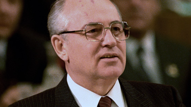 Sovyetler Birliğinin son lideri Gorbaçovdan Ankara ve Moskovaya çağrı