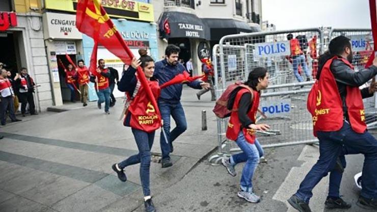 Taksim yasağını delen Komünist Partililer hakim karşısında