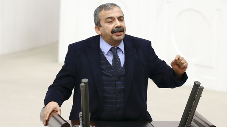 HDPli Önder: Kaçak çaya hallendiyseniz Rize çayı ikram ederiz