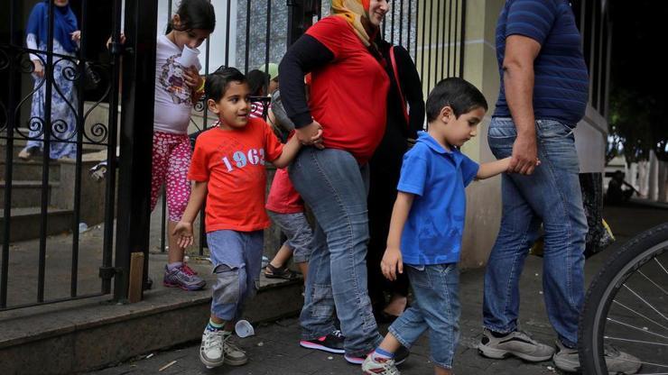 Bir gün gelip beni kabloyla dövdüler, kaburgalarımı kırdılar