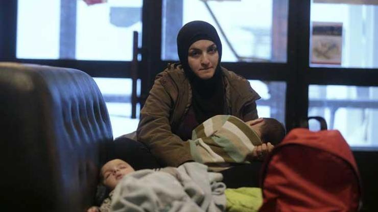 İsveç on binlerce sığınmacıyı sınır dışı ediyor