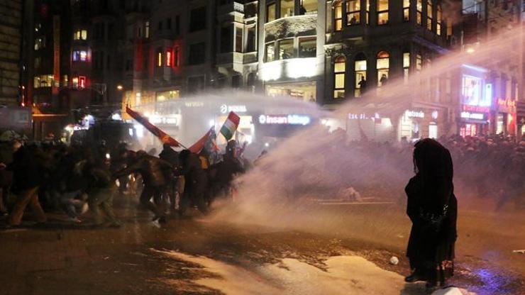 HDPnin Cizre eylemine polis müdahalesi