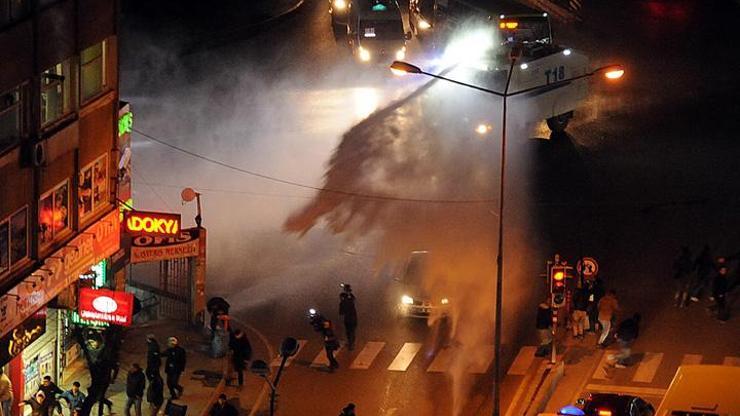 Diyarbakırdaki protestolara polis müdahalesi