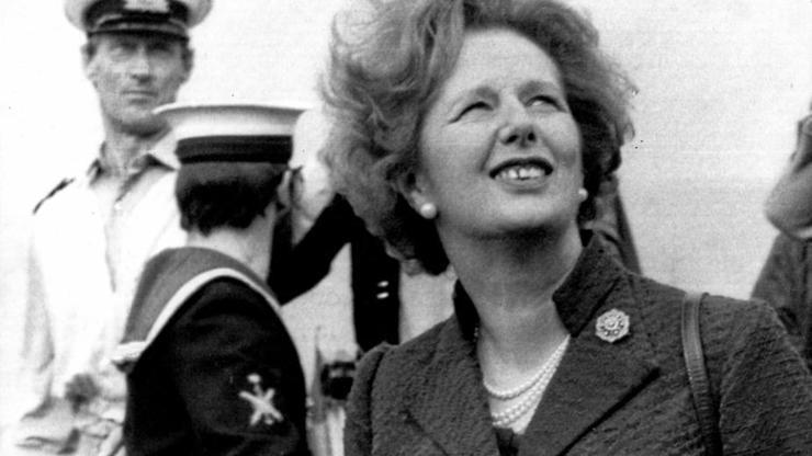 Margaret Thatcherın savaş oyuncağı