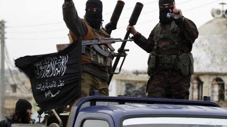 Suriyede El Nusra rejim güçlerine saldırdı