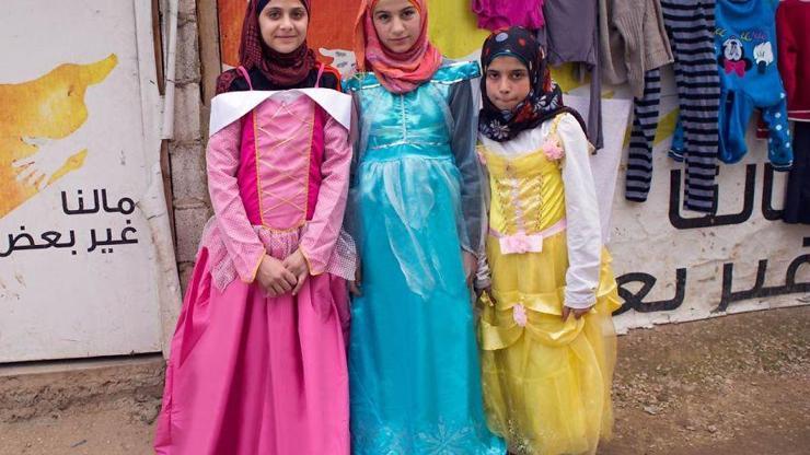 Mülteci kampındaki Suriyeli prensesler