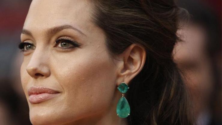 En İyi Angelina Jolie Filmleri: En Çok İzlenen Ve Beğenilen 20 Angelina Jolie Filmi (İmdb Sırasına Göre)