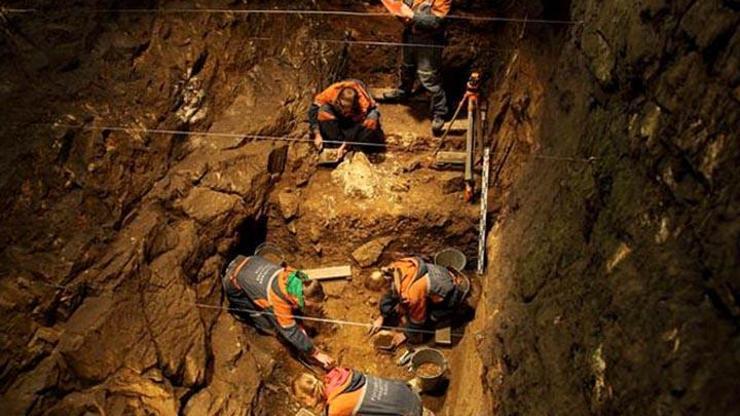 DNA analizleri insanların Neandertallerle akrabalığını kanıtladı