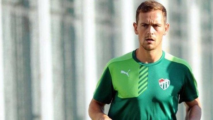 Bursasporun Belçikalı golcüsü Brükselden ayrılamıyor