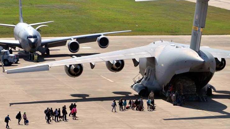 İncirlik Üssünden aileler ayrılmaya başladı