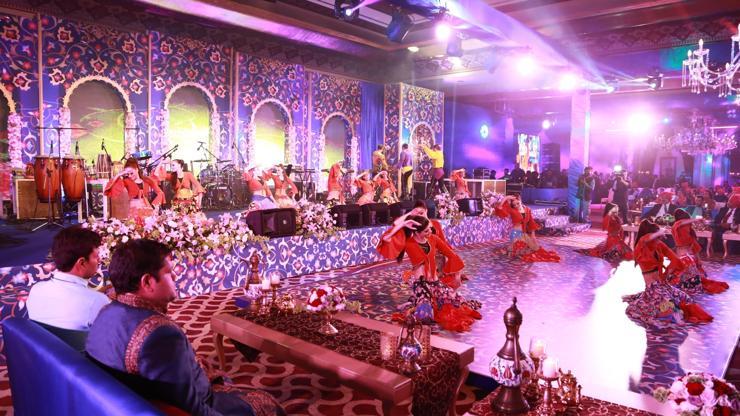 Hindu milyarder Antalyada 10 milyon Euroluk düğünle evleniyor