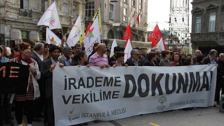 HDPnin Vekilime Dokunma eylemine polis müdahalesi