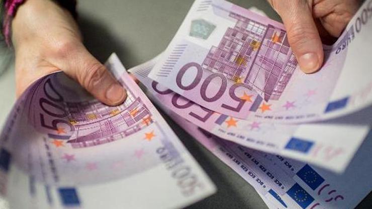 AB 500 Euroluk banknottan vazgeçiyor