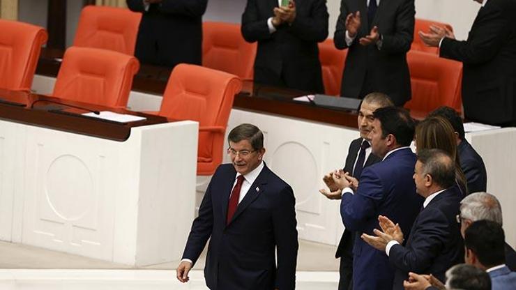 Başbakan, Davutoğlu olmadan önceki soyadını açıkladı