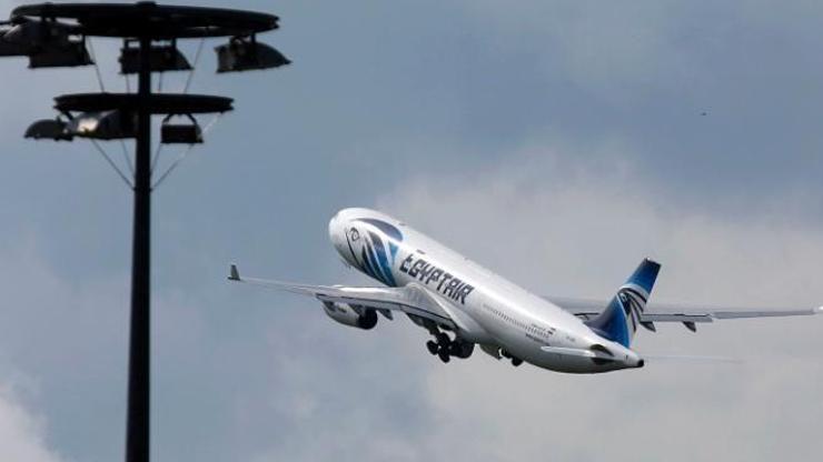 Düşüşten önce Egyptair uçağında duman tespit edilmiş