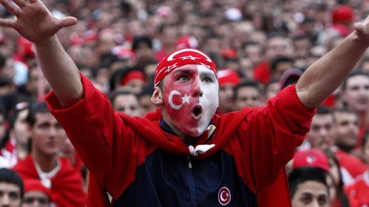Daily Telegraph: Türkiye-Hırvatistan maçında terör saldırısından korkuluyor