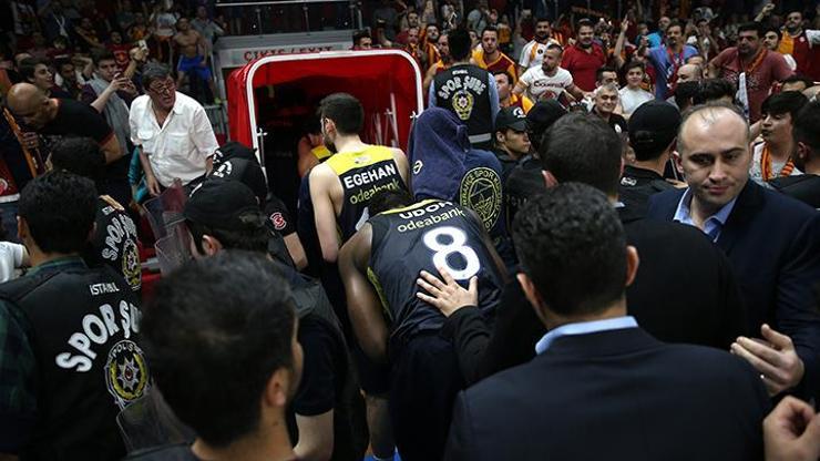 Galatasaray sert çıktı: Türk sporunun kirli yüzü